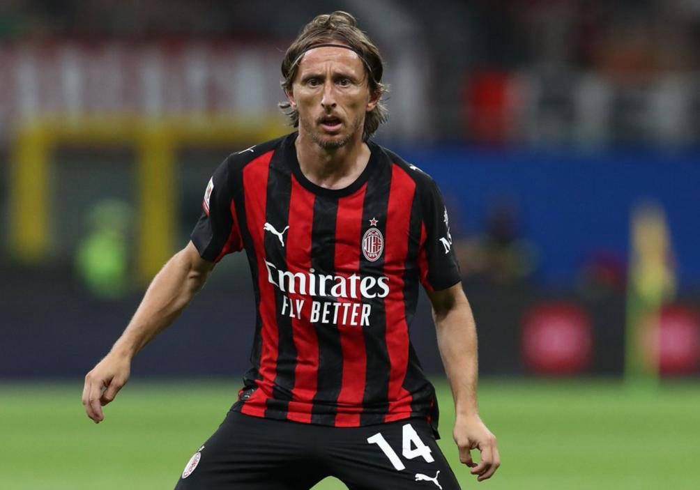 媒体人：中国退役球员当教练是恶俗圈子，应让草根教练来竞争