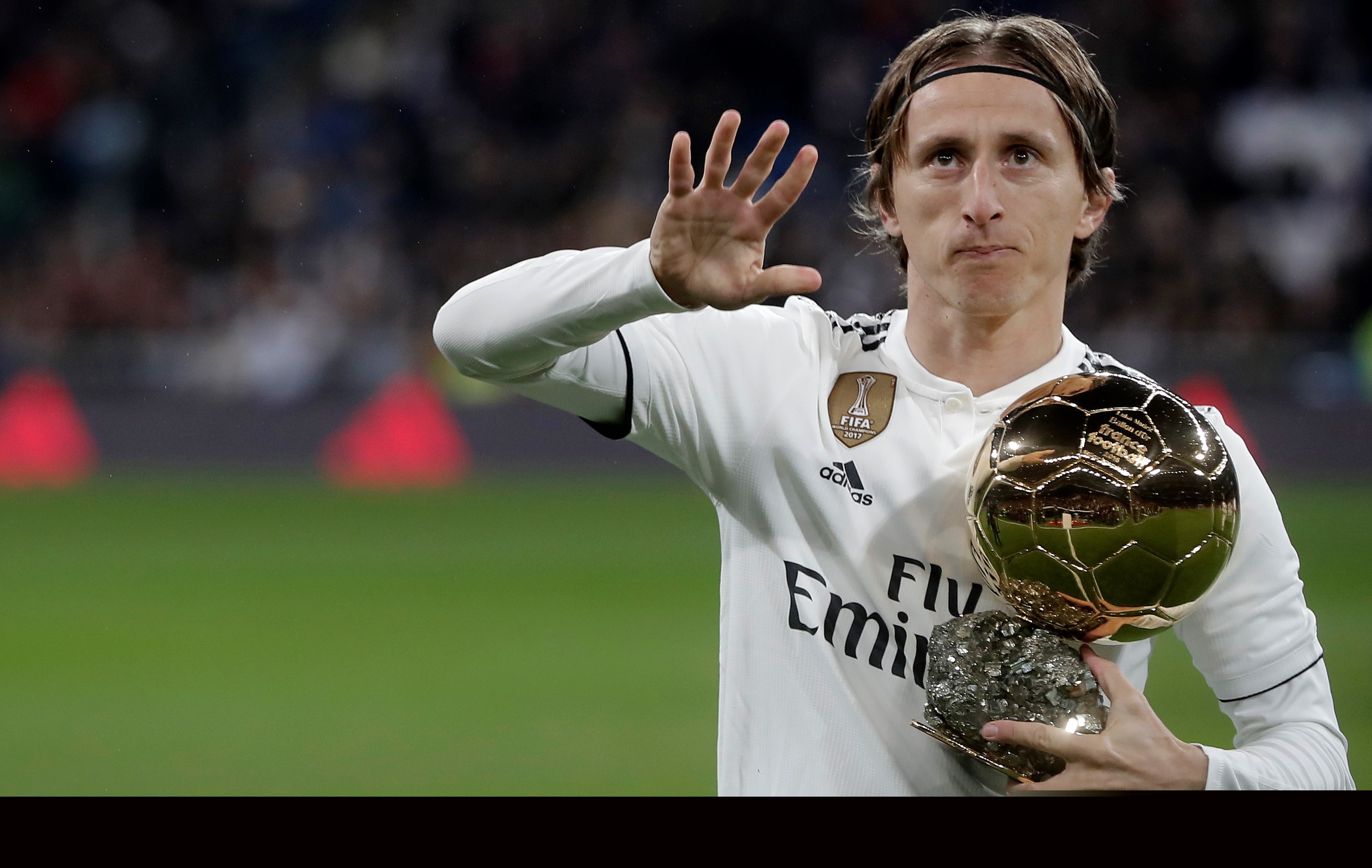 头米光年免按键对讲机：滑雪教学的“超轻信使”